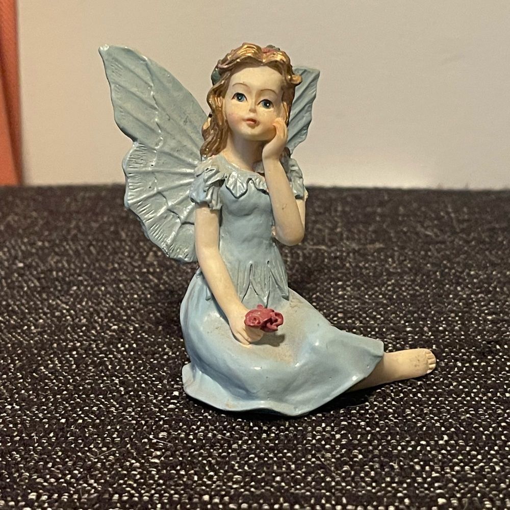 Small Angel/Fairy Figurine